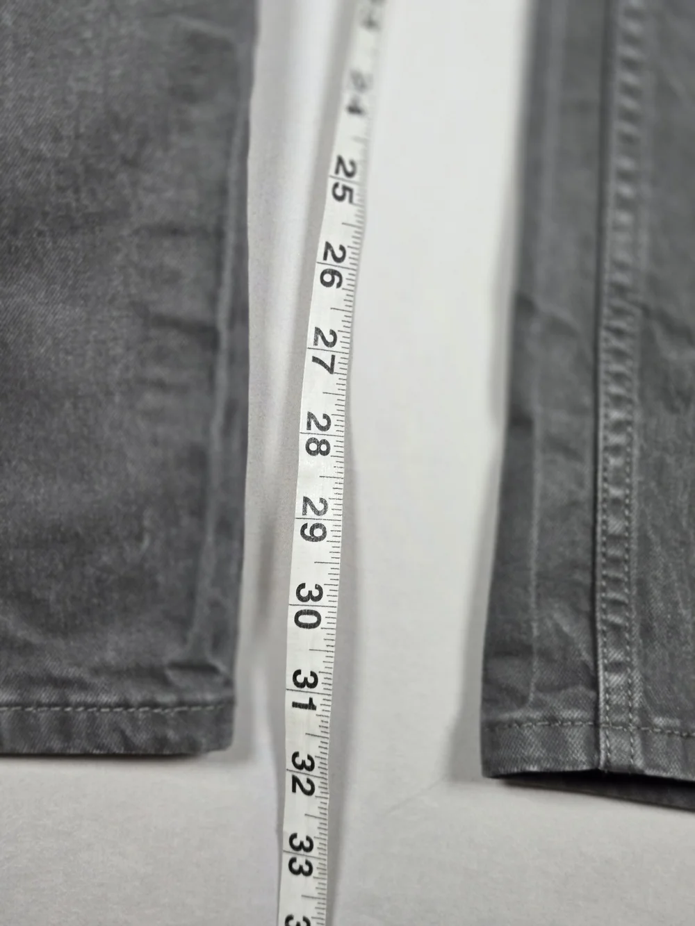 Levi's 505 Regular Fit Straight Leg Casual Minimalist Jeans Gray 34x32